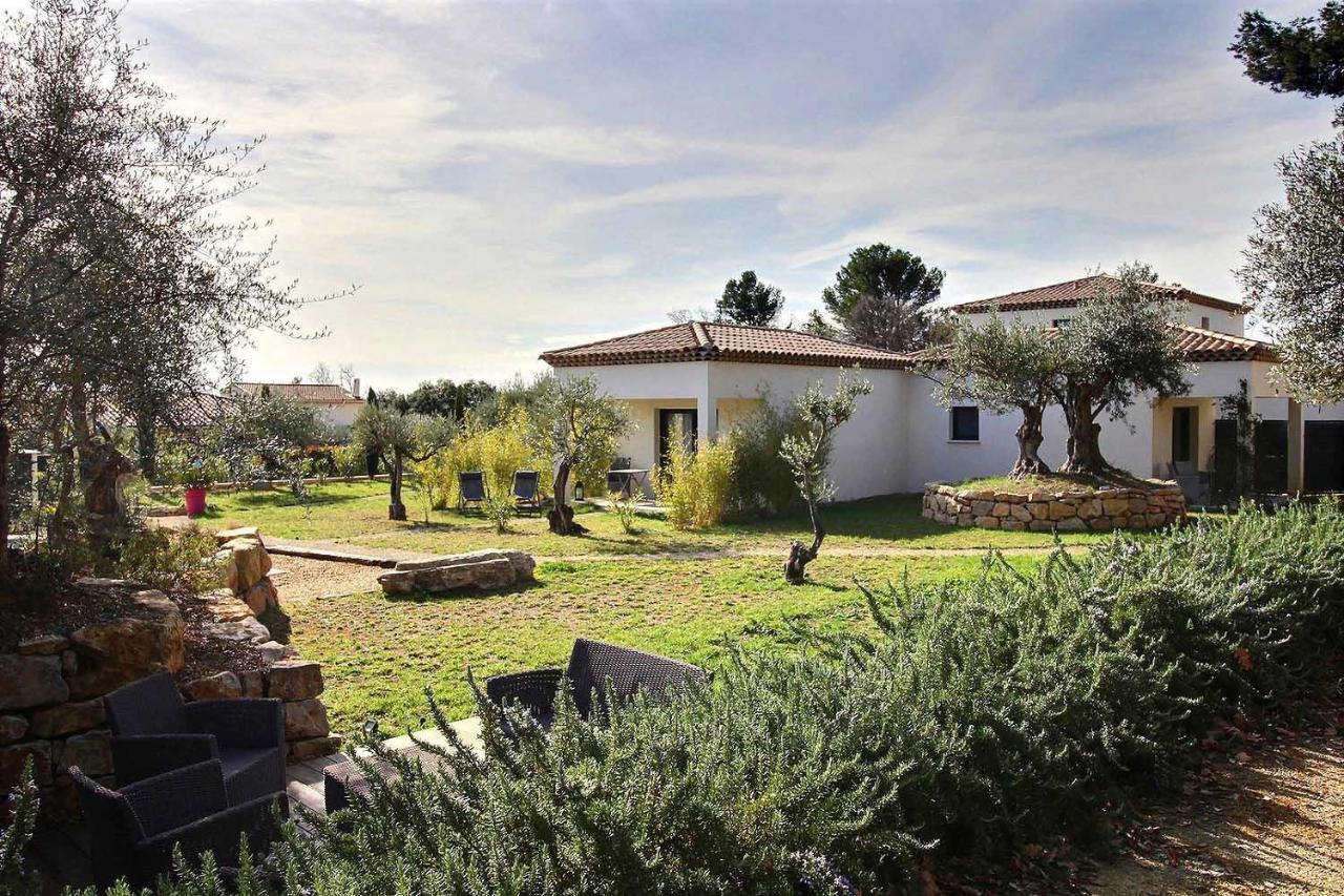 La Villa Aux Oliviers Flayosc Exterior photo